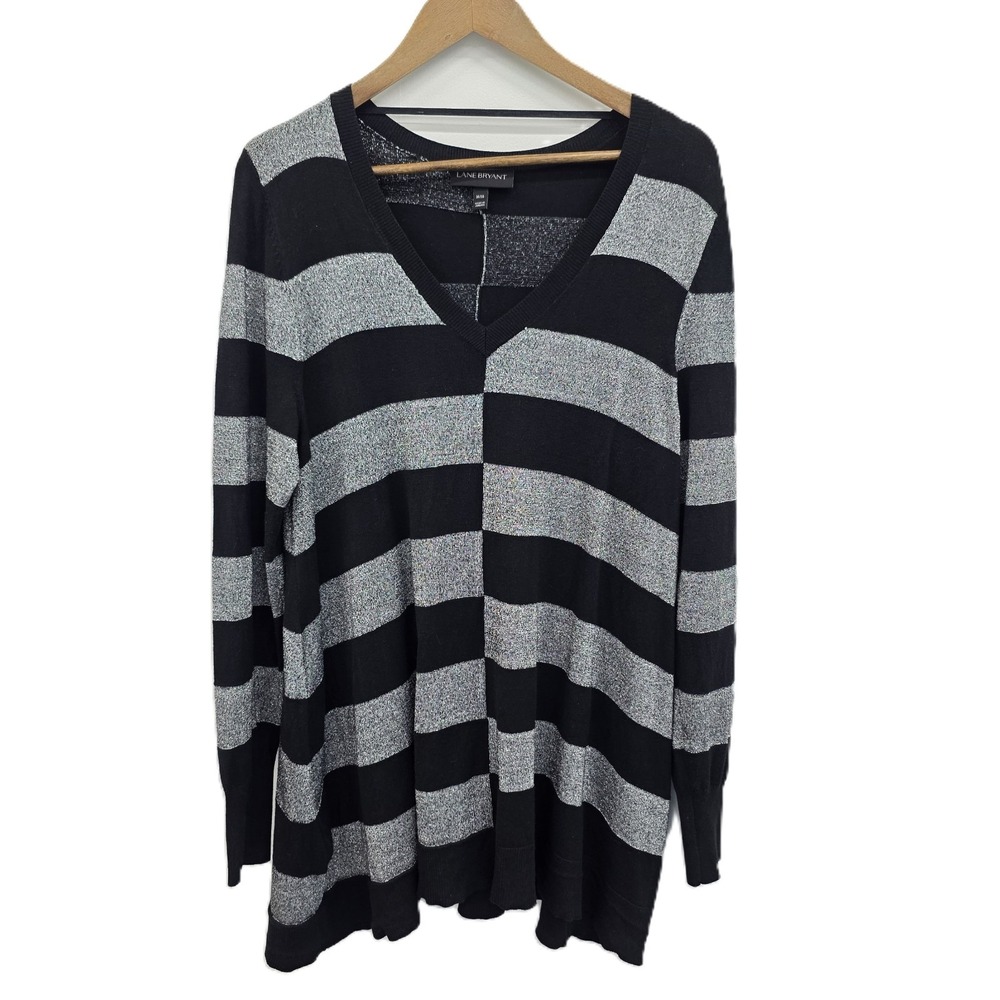 Lane Bryant Plus 14/16 Striped V-Neck Lightweight Knit Sweater Black Gray Cozy